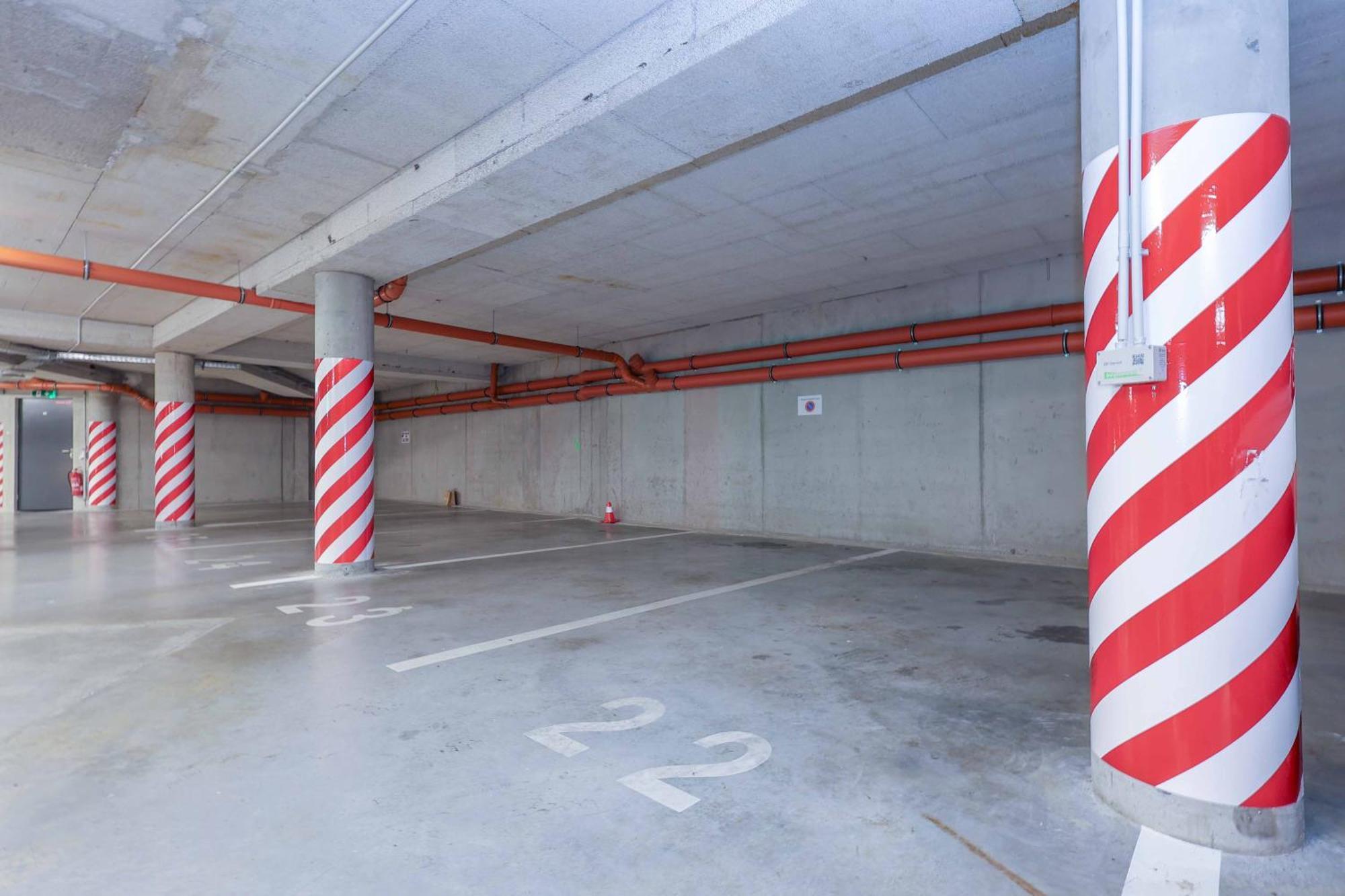 דירות ברטיסלאבה Adamick Place In City Centre With Free Parking מראה חיצוני תמונה
